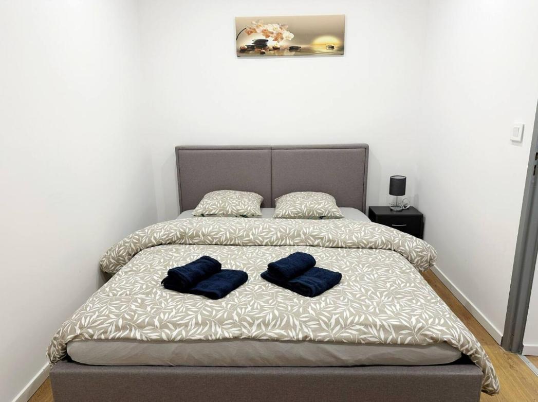 Rs-0 - Appartement F2 Au Rdc A Mulhouse Pour 1-3 Pers Eksteriør bilde